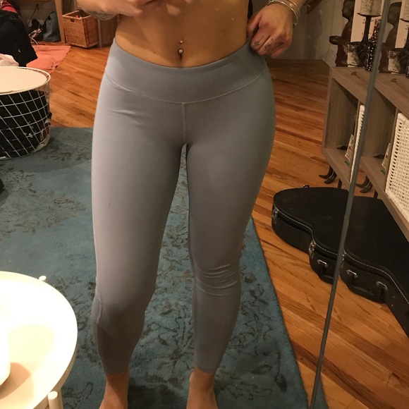 LIGHT BLUE CRISS CROSS ACTIVE LEGGINGS - Picture 5 of 5